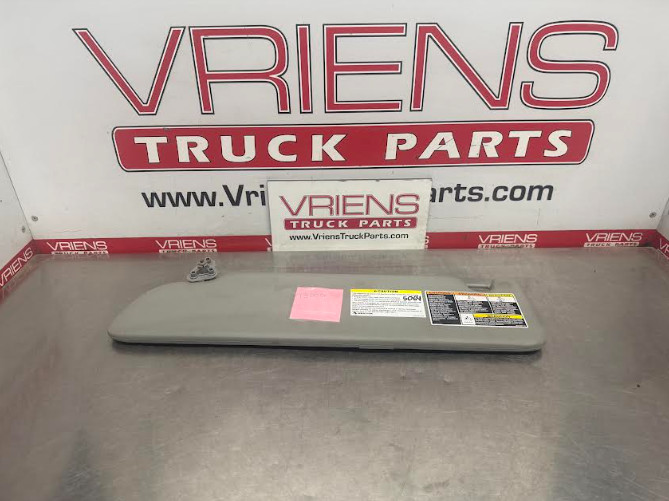PACCAR S53-6084-100 INTERIOR SUN VISOR