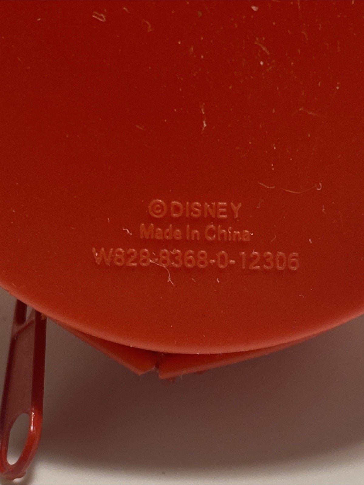 Disney Red Plastic Minnie Mouse Face Zip Around Coin Purse 4" x 3.5" x 1-3/8"