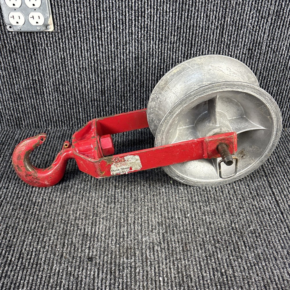 Gardner Bender 12 in Cable Sheave With hook