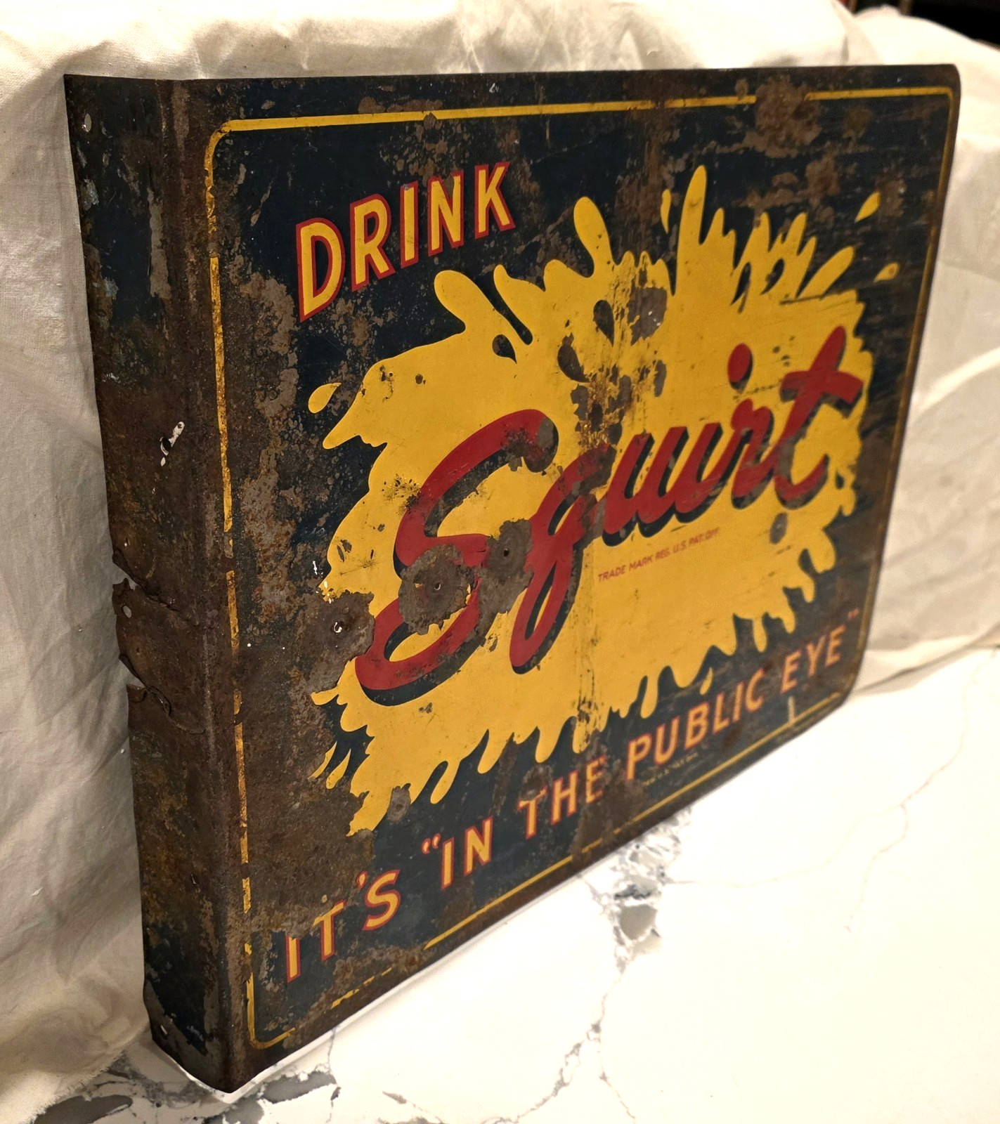 Rare Original 1963 Drink SQUIRT Flange Sign - It's In The Public Eye - 18" x 14"