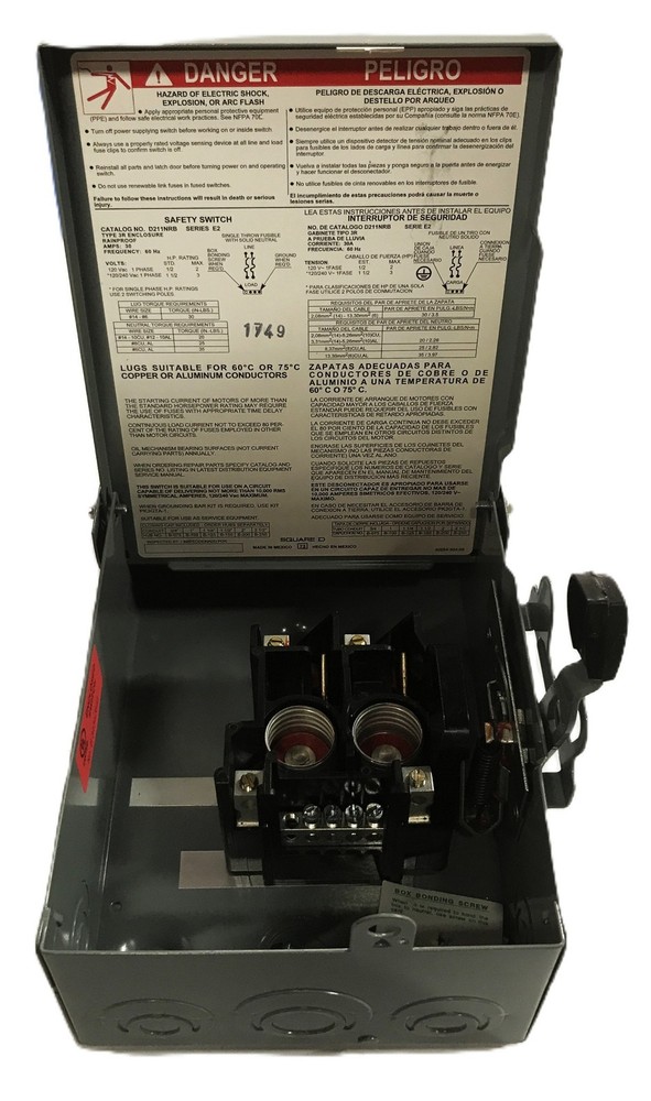 Square D General Duty Safety Switch D211NRB NOS