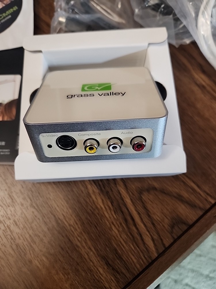 ADVCMini Analog Digital Video Converter, Video Capture Solution, Mac EBC-211294