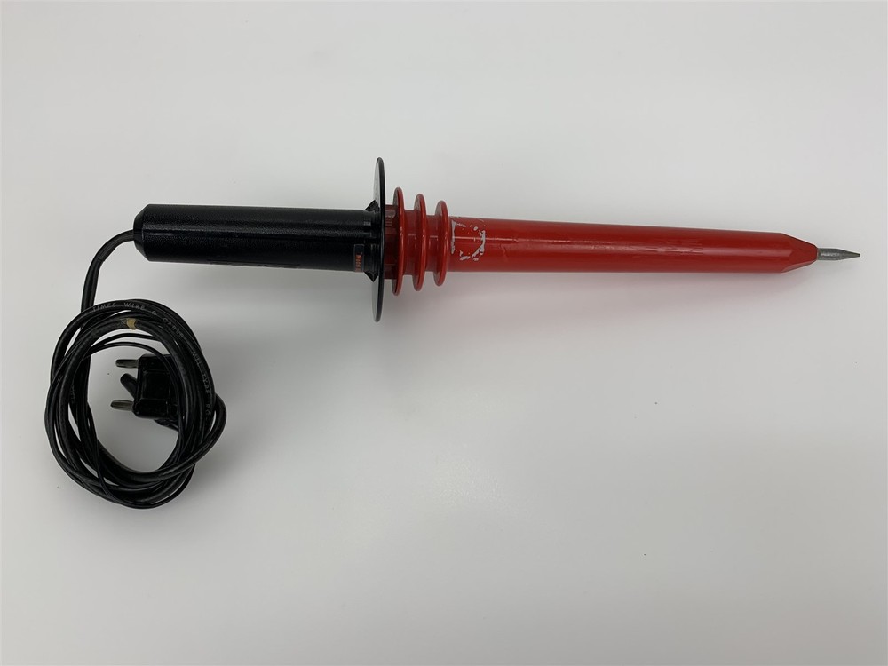 Fluke 80k-40 High Voltage Test Probe