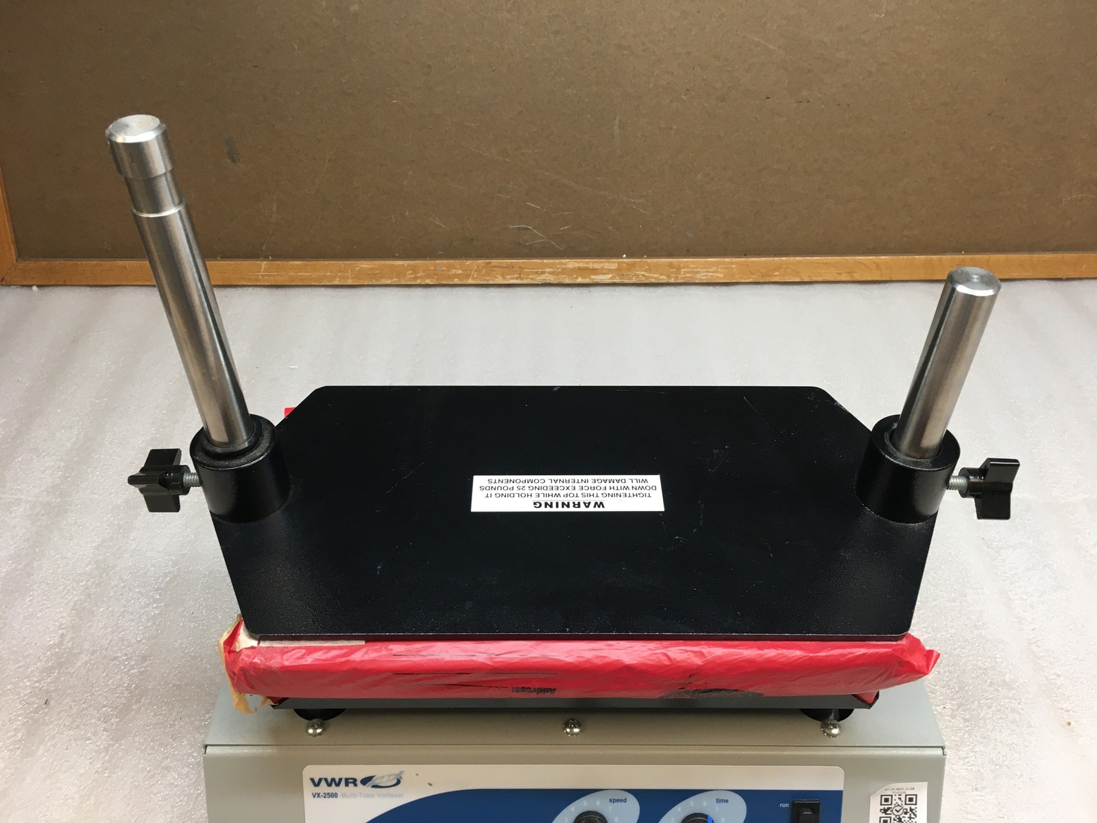 VWR Scientific Products VX-2500 Multi-Tube Vortexer 58816-115 945057