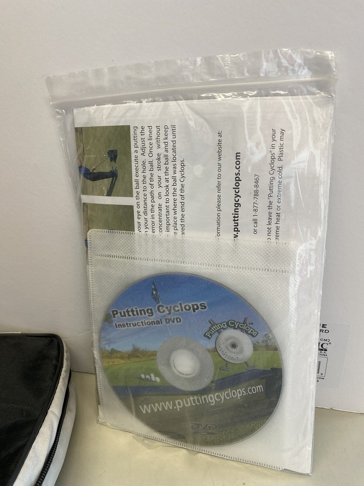 Putting Cyclops Golf Putting Aide Training Device