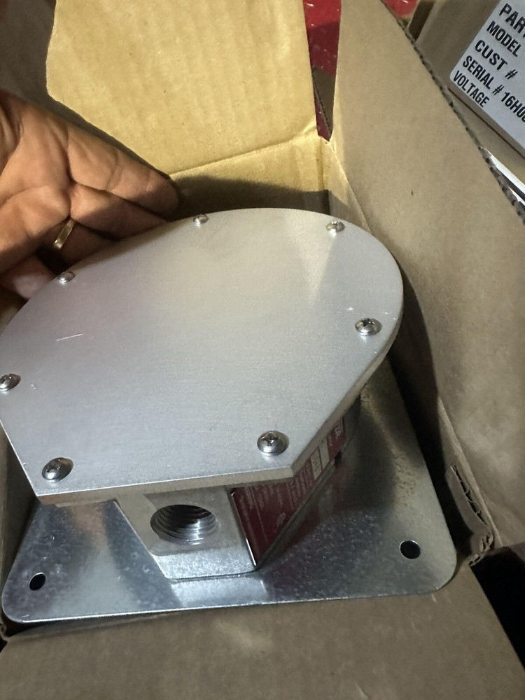 BIN MASTER BM-65-FHPC Diaphragm Switch