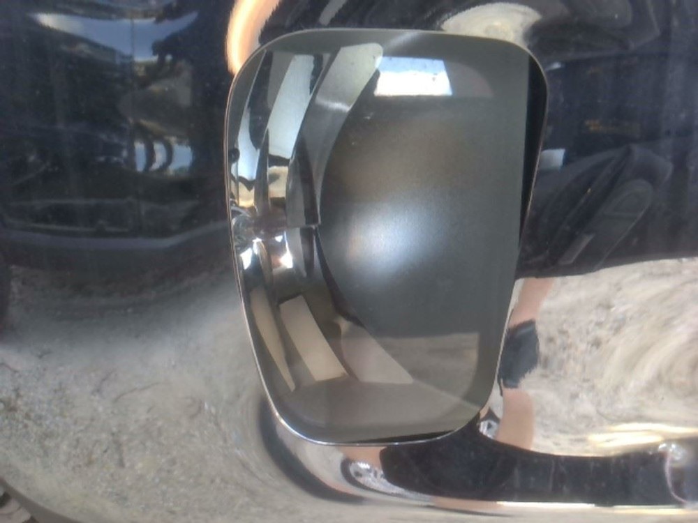 2016 Dodge RAM 1500 Air Shutter