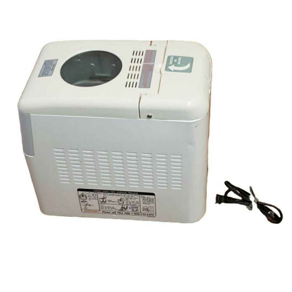 Zojirushu Bread Maker Machine Digital Automatic Programmable Model BBCC-S15A