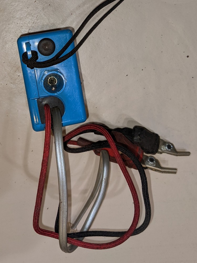 LEVITON 49560 CIRCUIT TONE TEST SET GENERATOR TESTER TOOL 9V DC @@@@@@@@@@@@@@@