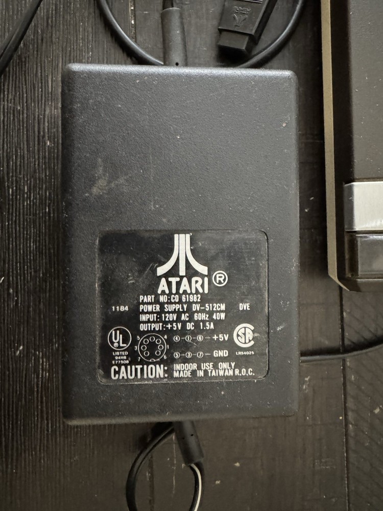 Vintage Atari 800XL Home Computer