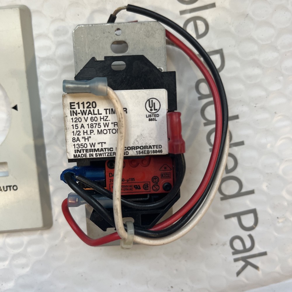 INTERMATIC KM2ST-1G Timer,Mechanical,120V,20A,Wall Switch FEDEX Special