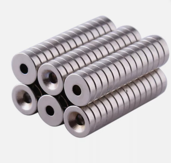 Countersunk Ring Round Disc Strong Magnet N35 Rare Earth NdFeB Magnet With Hole