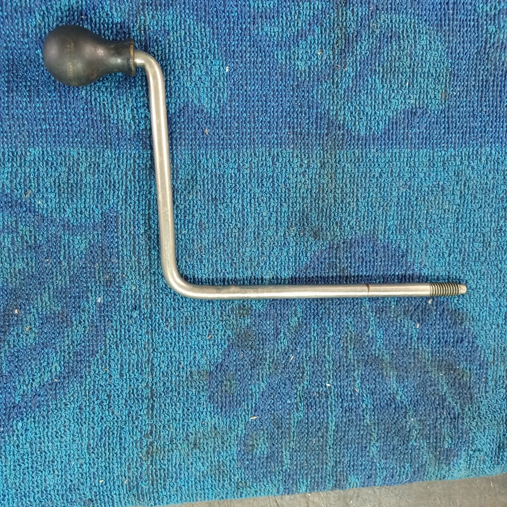 PHONOGRAPH HAND CRANK 5/16" MALE THREADED CHROME