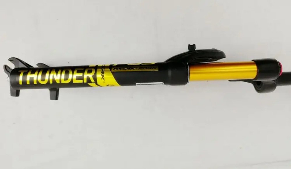 Mountain Bike Air Front Fork 27.5/29'' Shoulde/Wire Control Damping Adjustment