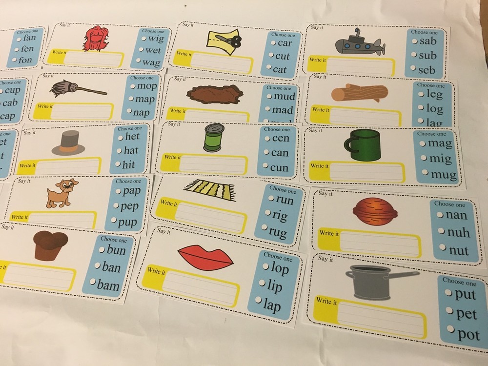 Vowel Sounds - Wipe & Write Learning Center Activity - 21 Laminated Cards