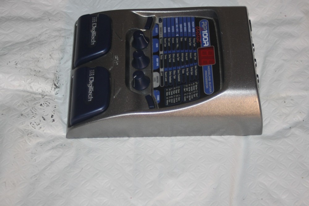 Guitar Multi Effects Pedal Digitech RP100A - No Power Supply