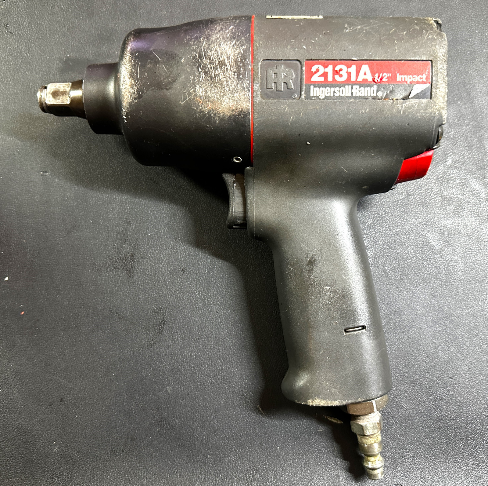 INGERSOLL RAND IR2112 3/8" Ultra Duty & 2131A Twin-Hammer 1/2" Impact Wrenches