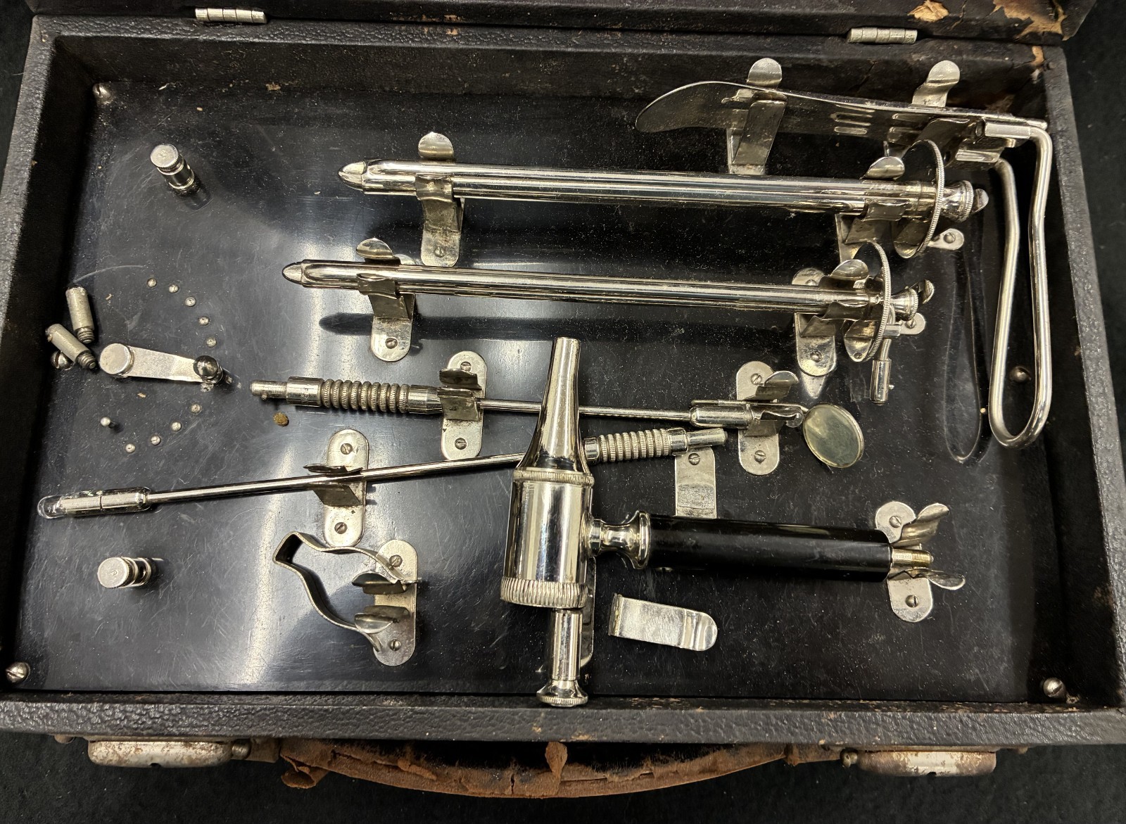 c.1915 Antique Electro Surgical Instrument Co. Set w/ Case