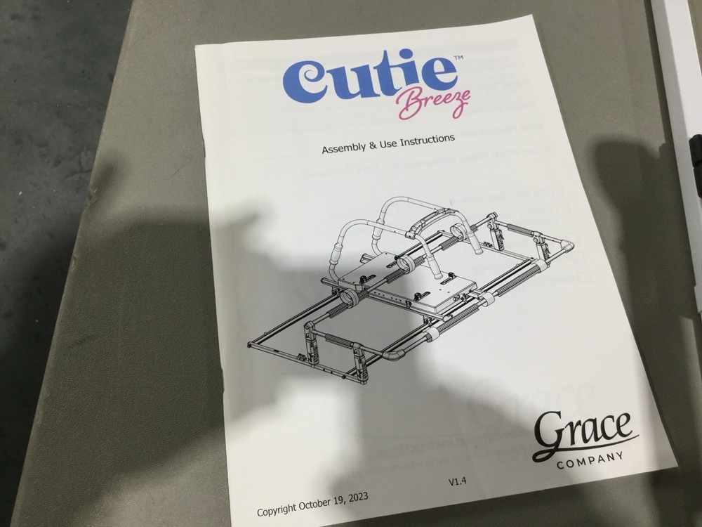 Grace Cutie Breeze Table Top Quilt Frame