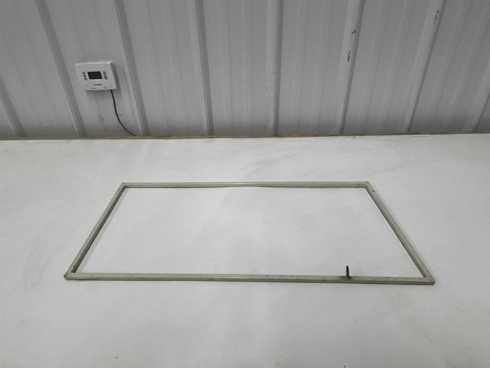 Luscombe Model 8 Left Cabin Door Window Frame Retainer 481107-2