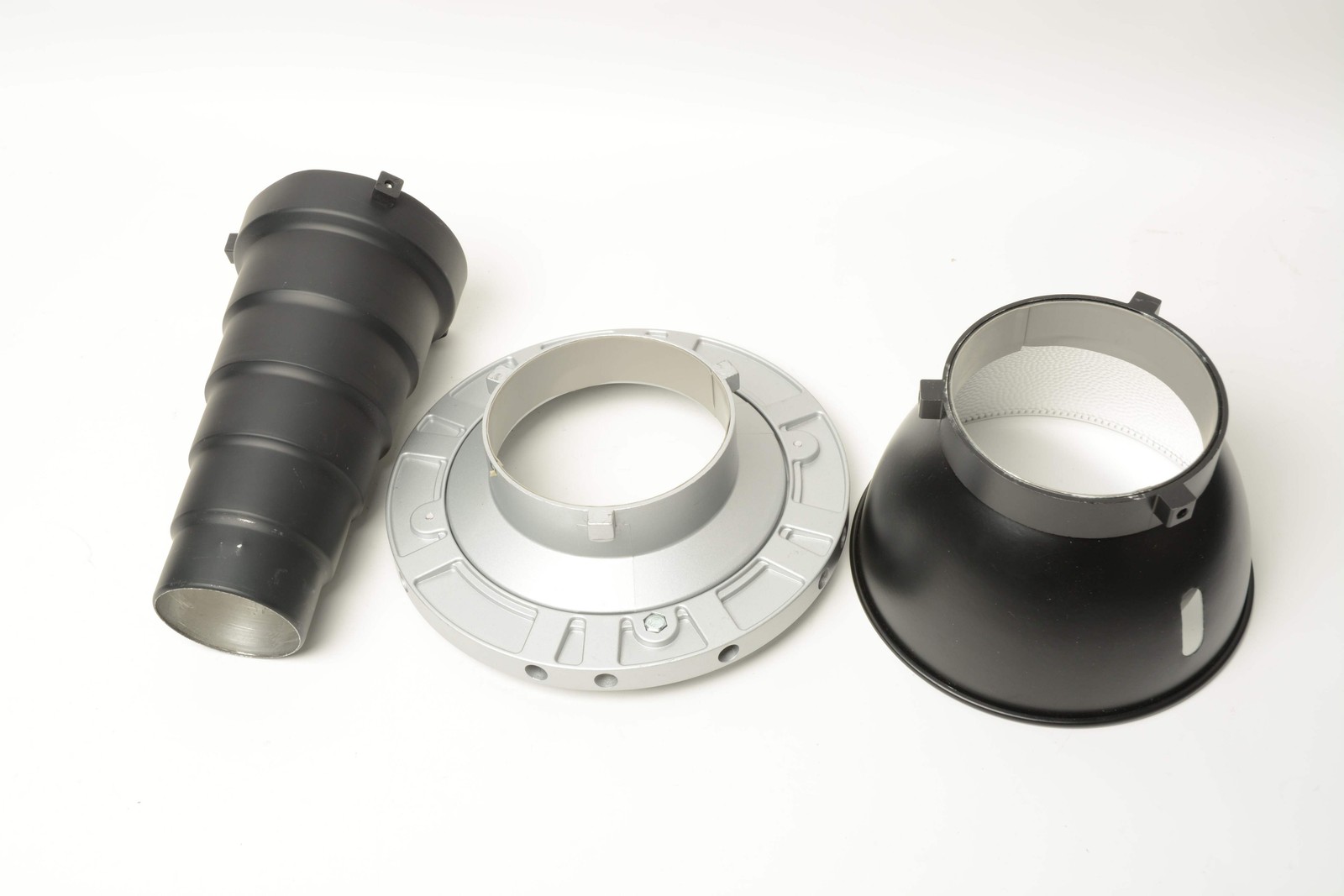 Platinum Pro Studio flash kit PT-DPSFK w/2X stands, softbox, reflector+