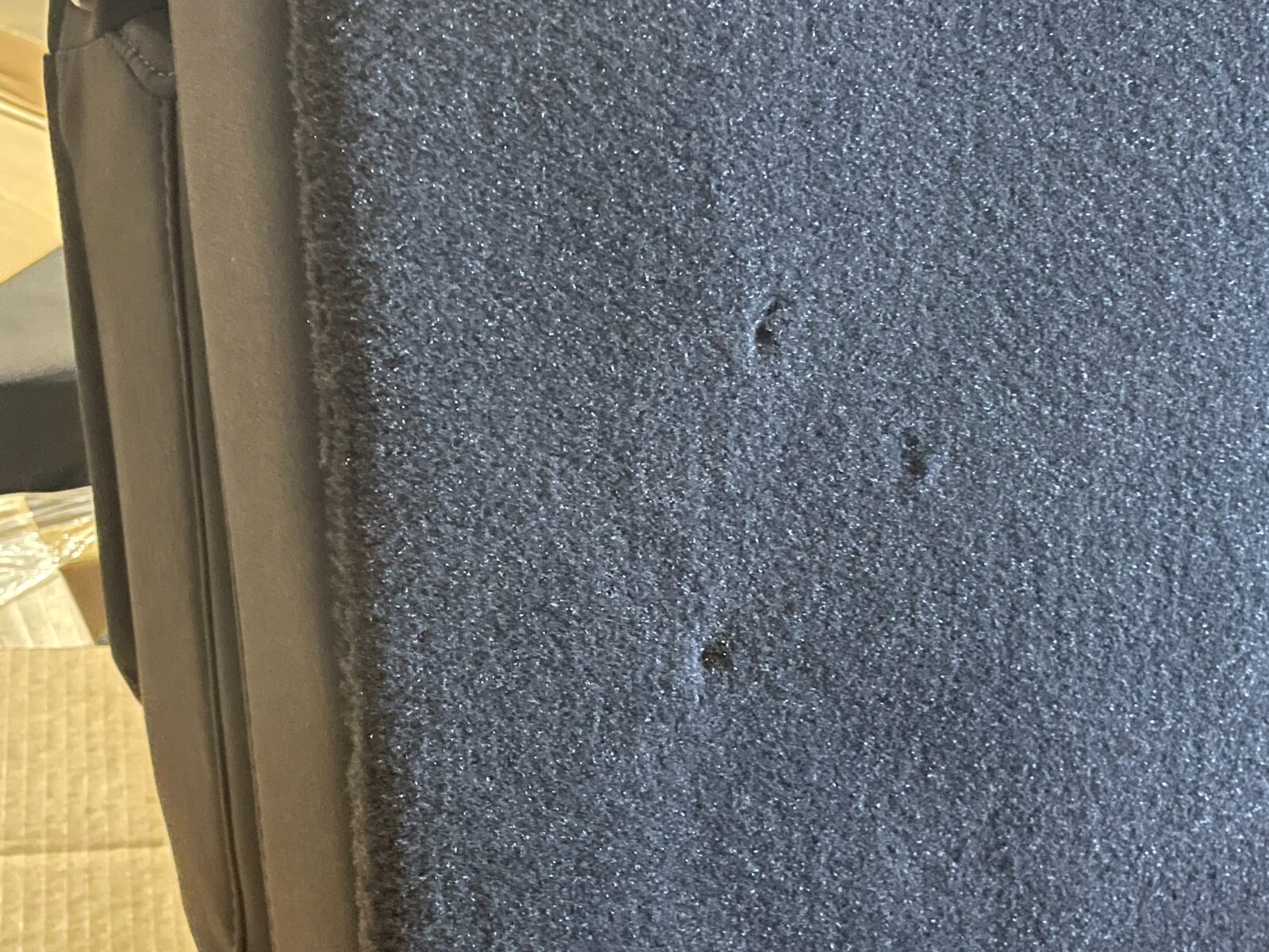 21-25 TAHOE YUKON ESCALADE SUBURBAN LEATHER 2ND ROW SEAT EBONY (JET BLACK) OEM