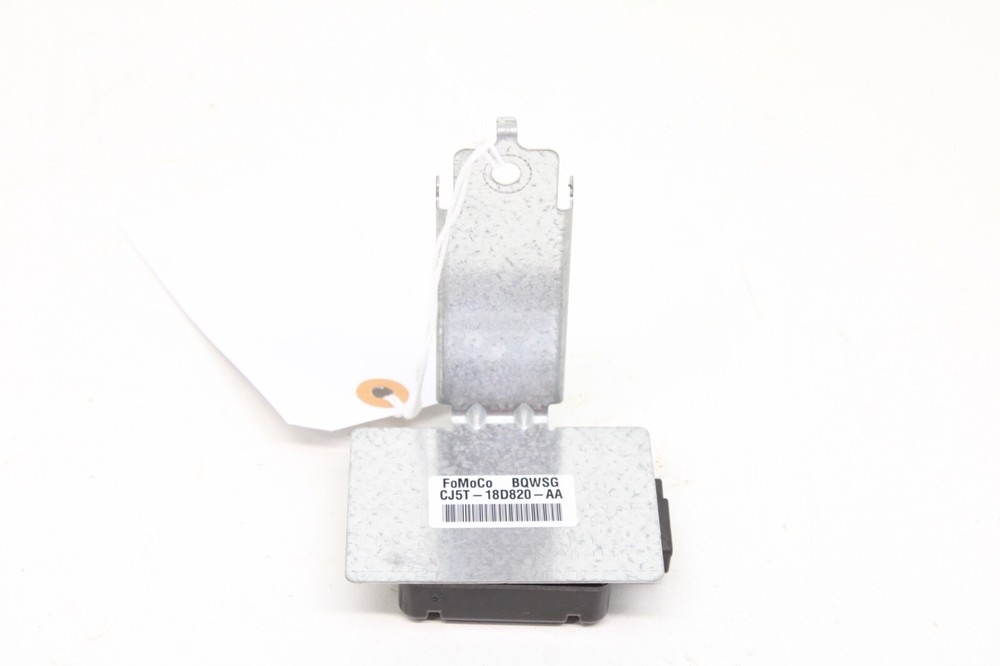 2013-2019 FORD ESCAPE NAVIGATION GPS ANTENNA UNIT MODULE