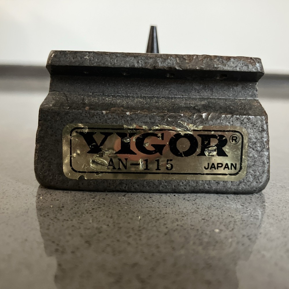 Vintage Vigor AN-115 Optician"s Anvil