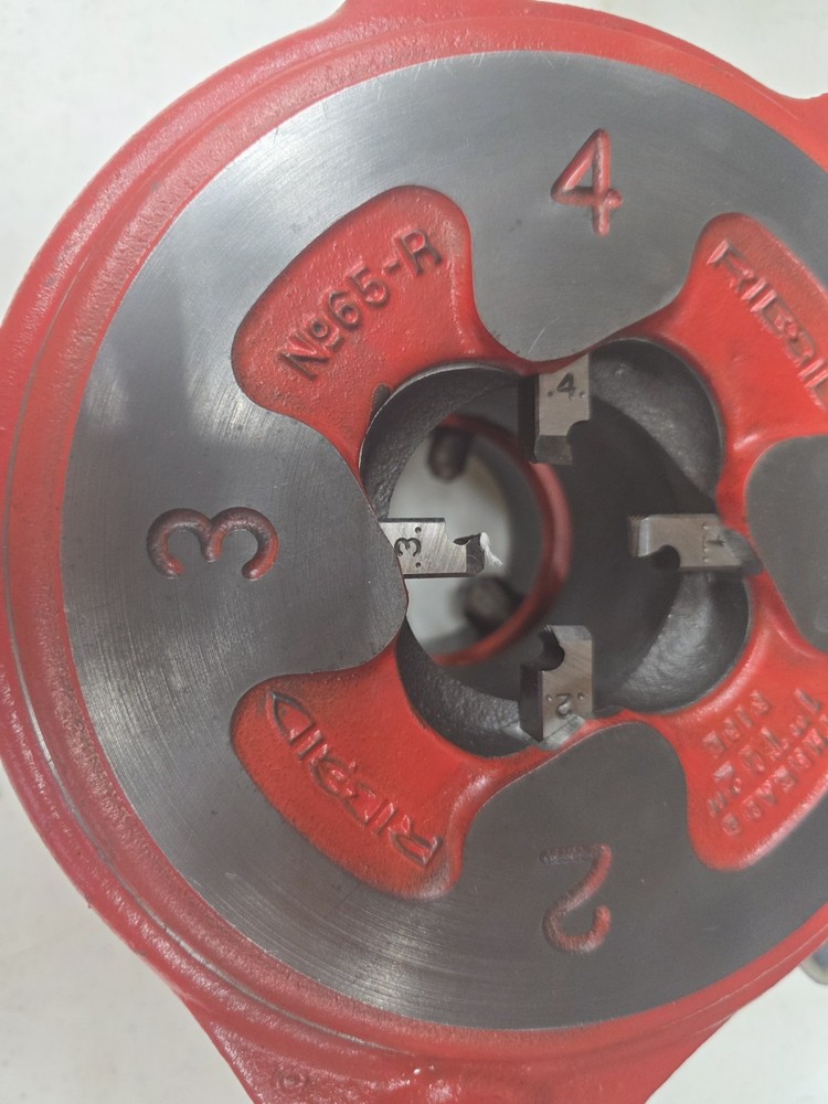 RIDGID 65R Pipe Threader