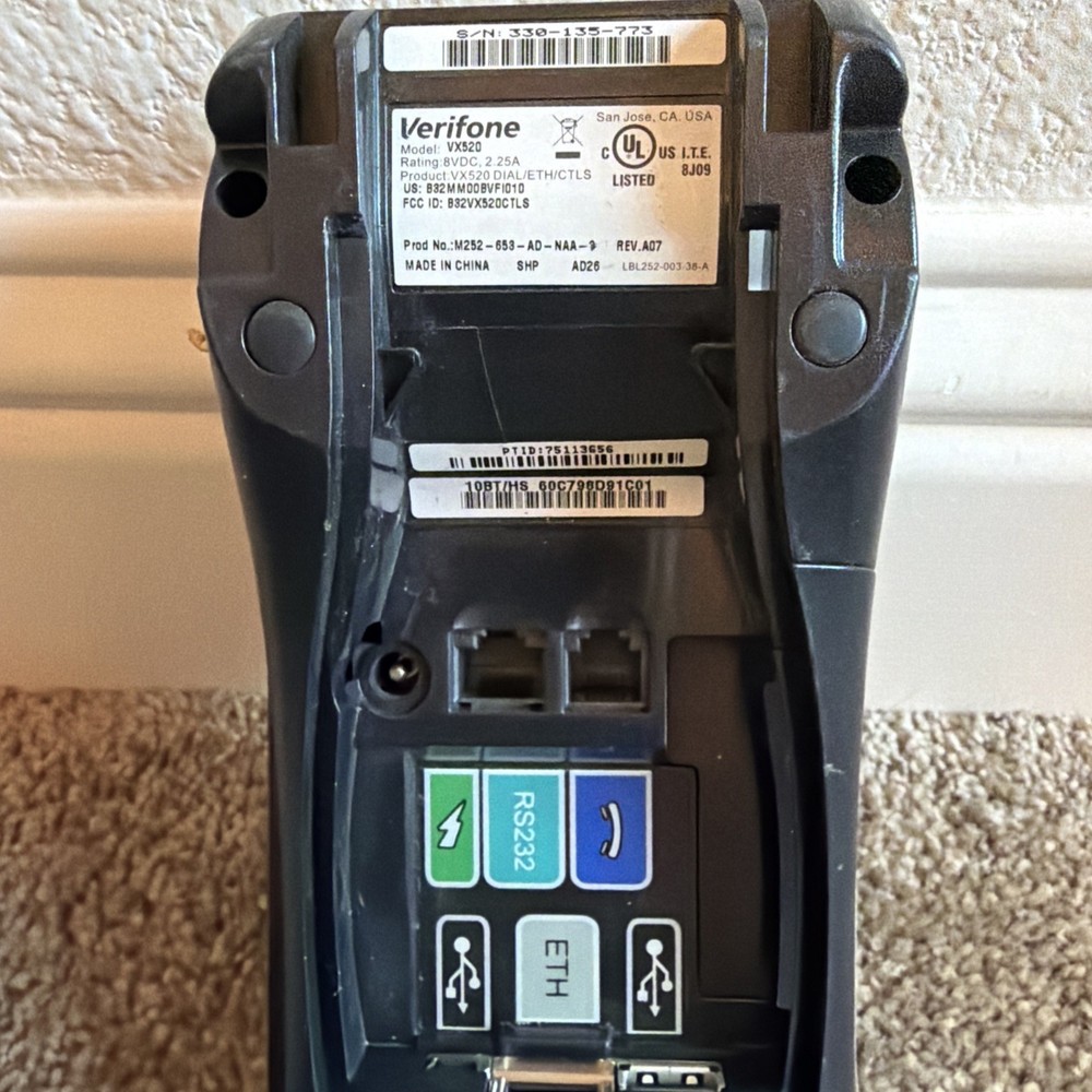 Verifone VX520 Credit Card Machine Terminal Reader