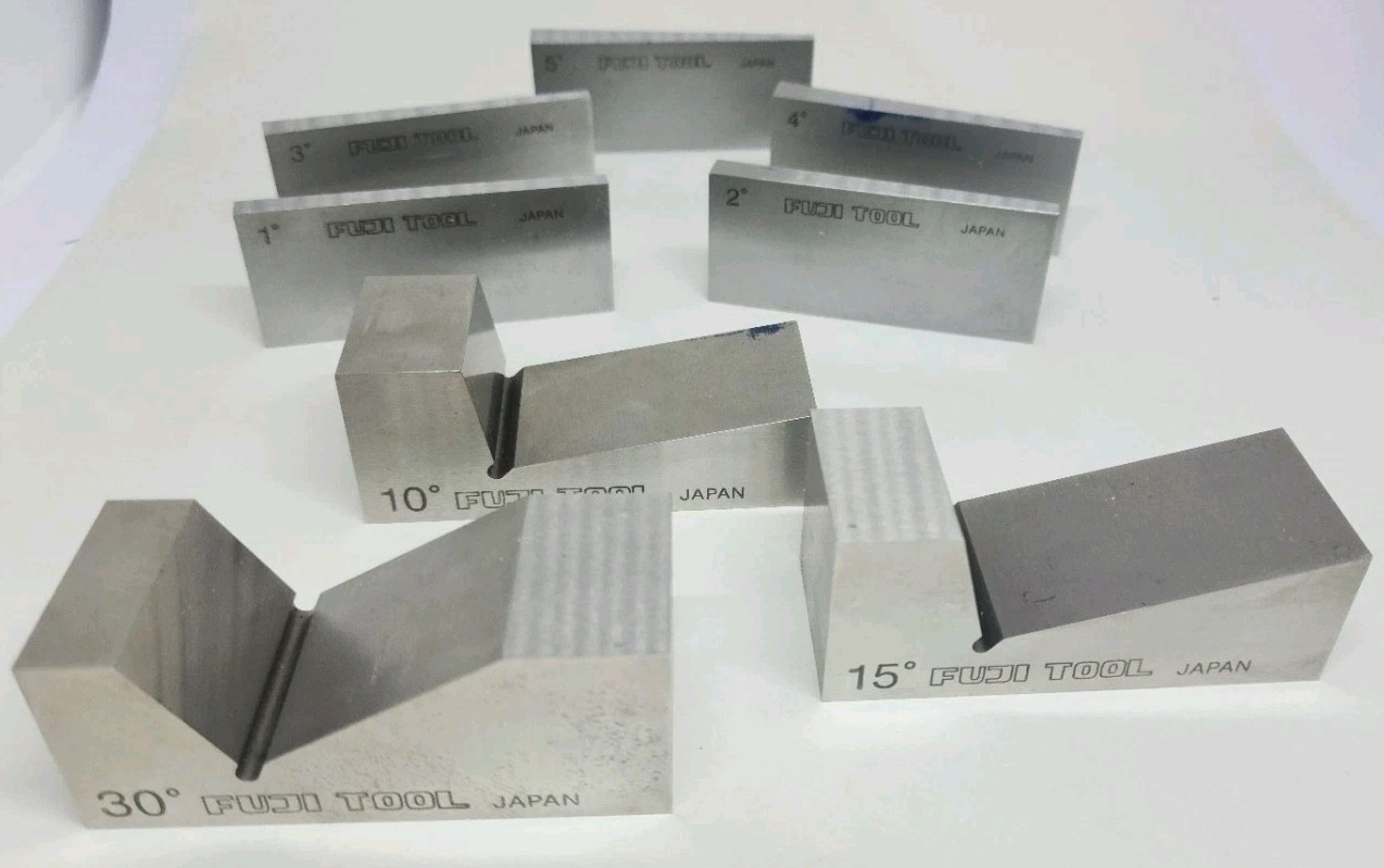 FUJI TOOL UAB-8 Universal Angle Block Set Of 8 Blocks