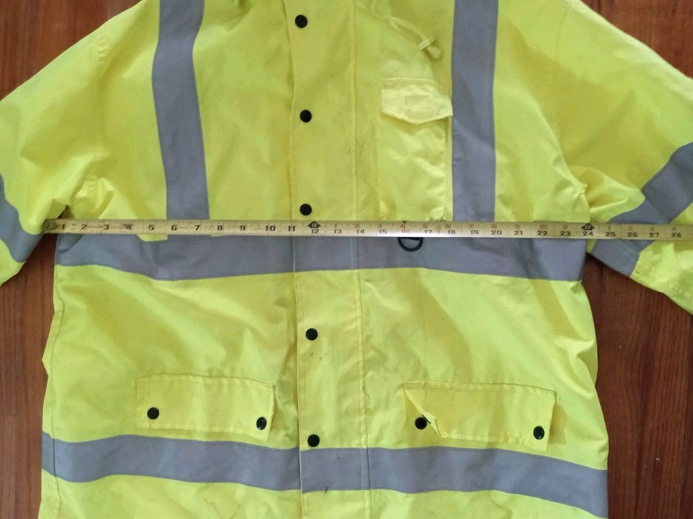 Premium High Visibility Reflective Waterproof Safety Jacket, size large.