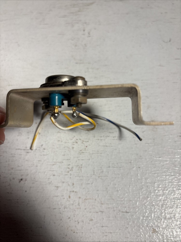 Untested Vintage 1966 US Army transistor