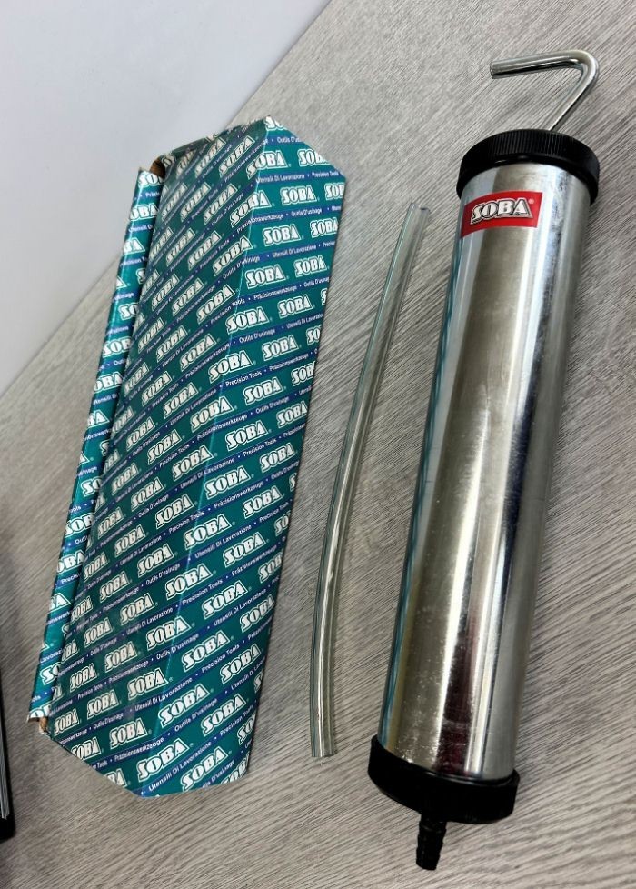 Suction pump from CHRONOS