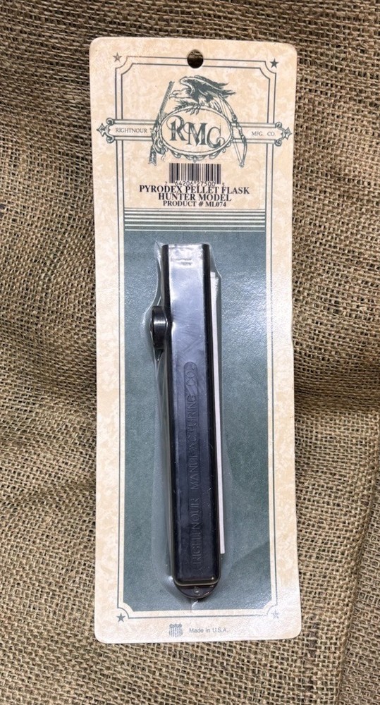 Pyrodex Pellet Flask Hunter Model RMC 61E