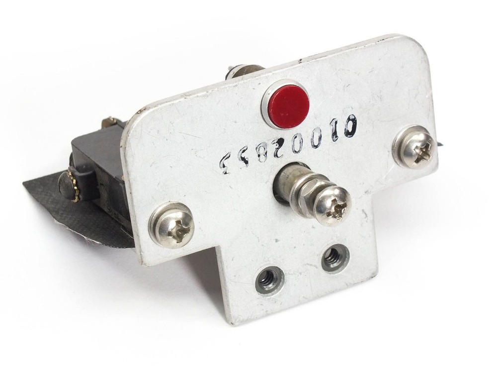 Honeywell V3-13  Micro Switch Assembly with Push Button & Indicator Light 4AC2