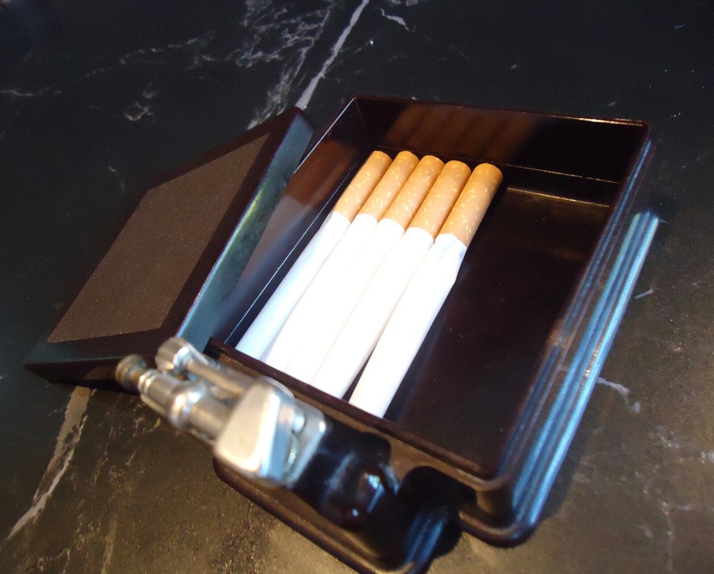 Parker Beacon Lighter & Cigarette Case Combination - Bakelite - Dunhill