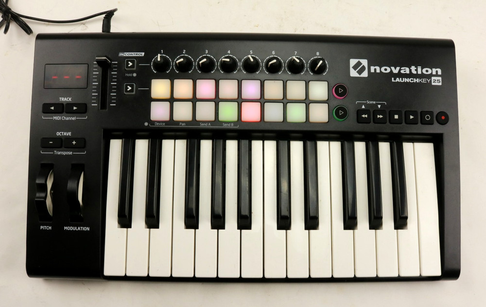 Novation Launchkey Mini Mk3 25 Mini-key Midi Keyboard Controller
