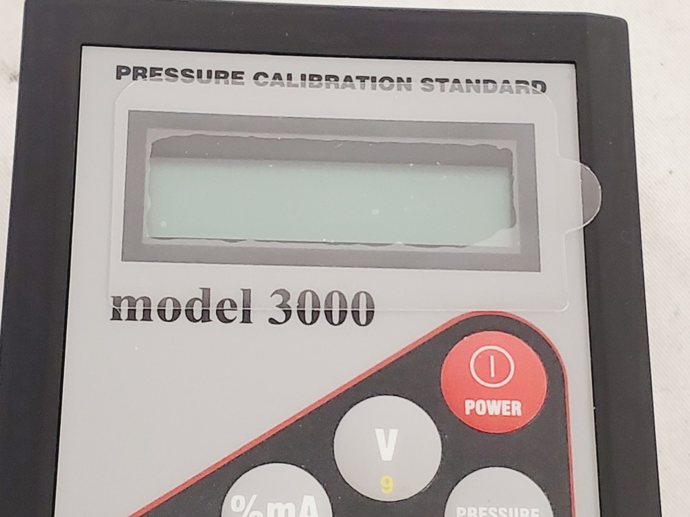 CONDEC Model 3000 Pressure Calibration Standard Measurement Device