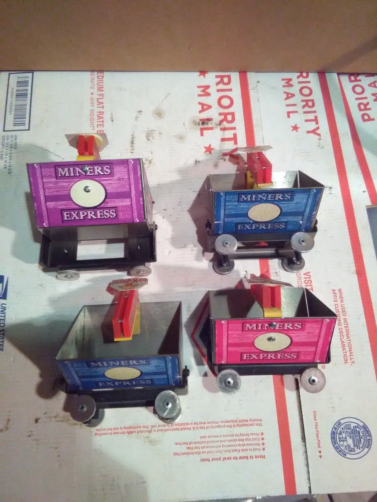 claim jumper arcade redemption prize dump carts lot #4