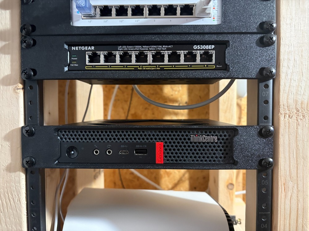 lenovo M720/920 10" rackmount (mount only)