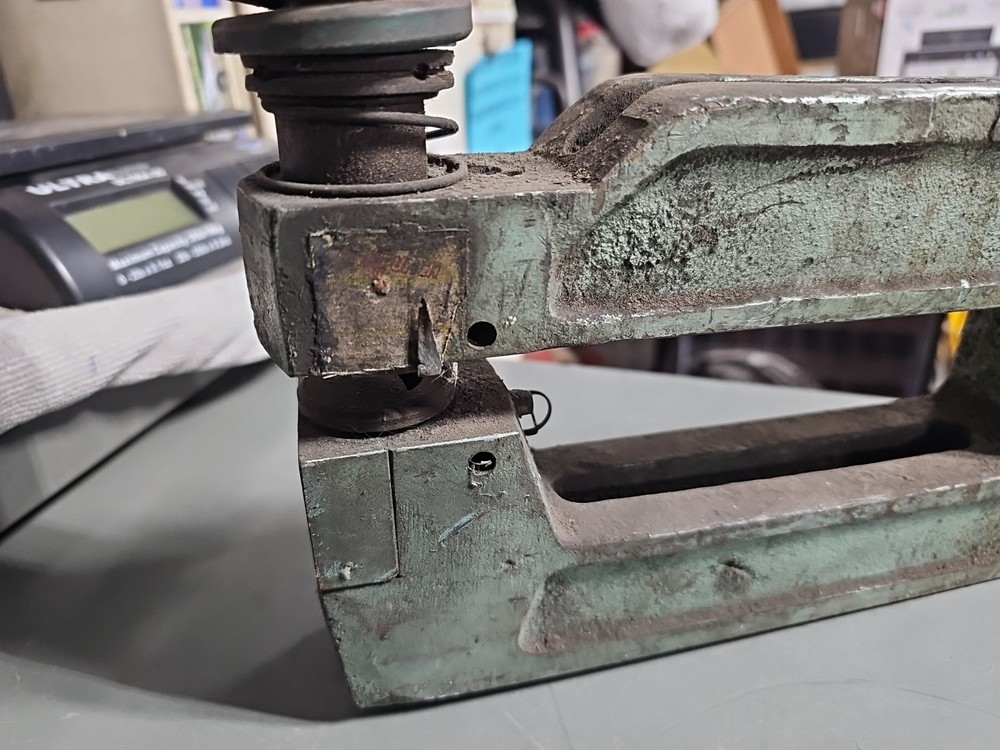 UNIPUNCH 8A-2 8" X 2" Frame Punching Unit Punch Press Tool