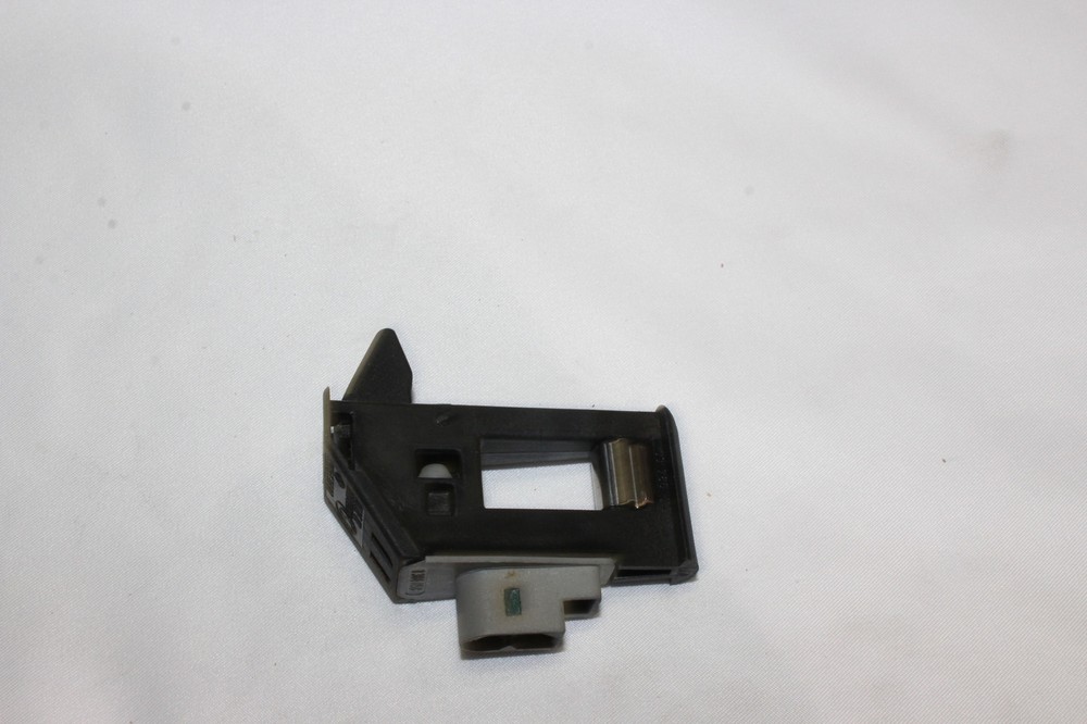 Switch strike plate for BMW E-32 E-34 E-36