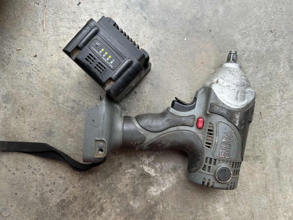 Matco Tools Cordless Impact 3/8'' Drive 14.4V (Tested & Working)