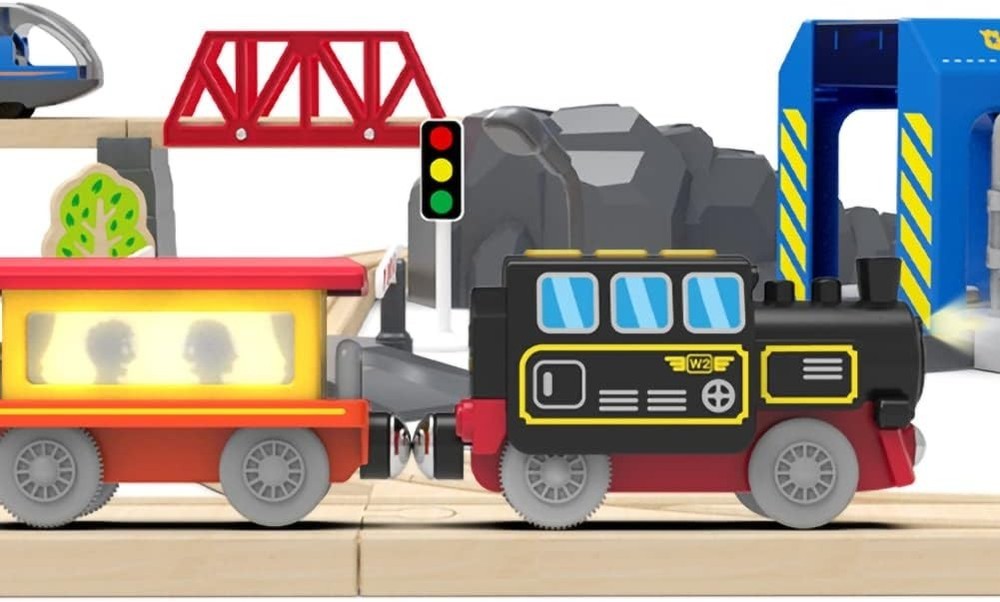 Retro Remote Control Wooden Train Set – Compatible with Thomas & More