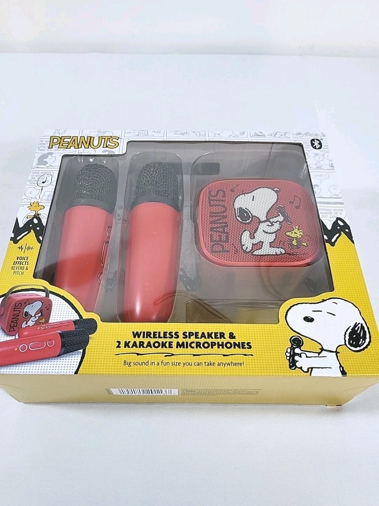 Peanuts New Snoopy Wireless Speaker & Karaoke Microphone Red/Black Set