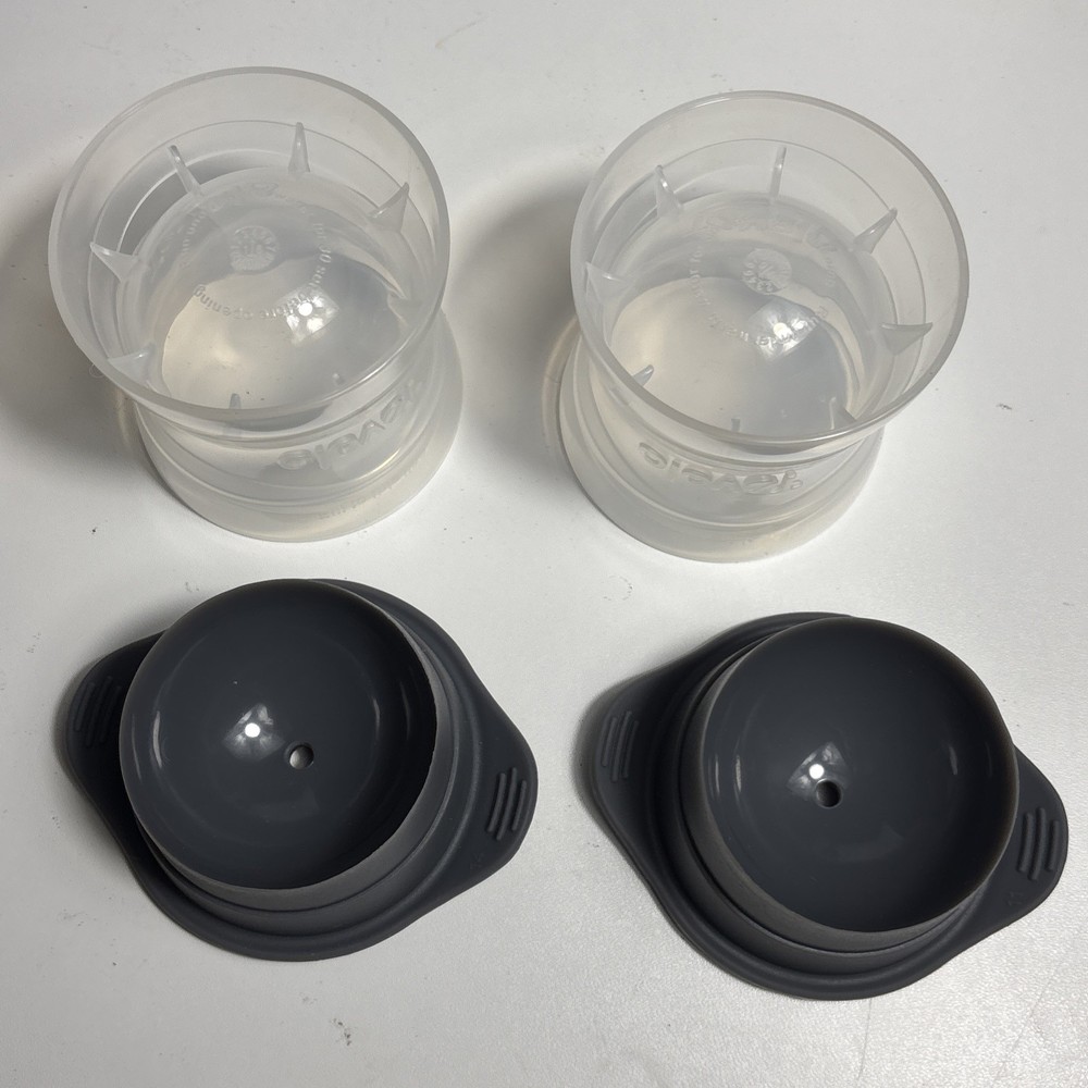 Williams-Sonoma Stackable Tovolo 2.5" Ice Sphere Molds Flexible Silicone 2-Pack