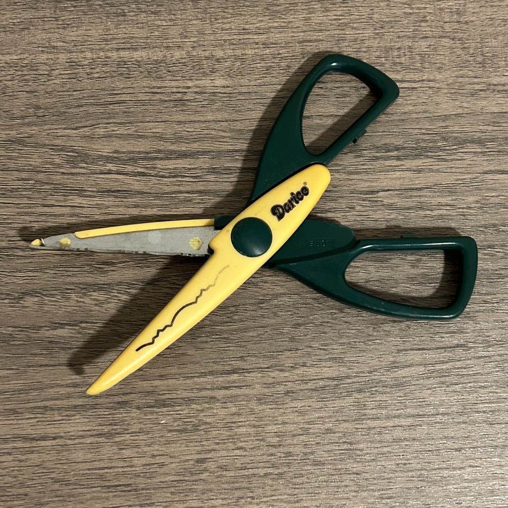 Scrapbooking and Decorative Arts / Paper Crafts Edger Border Scissors Bundle