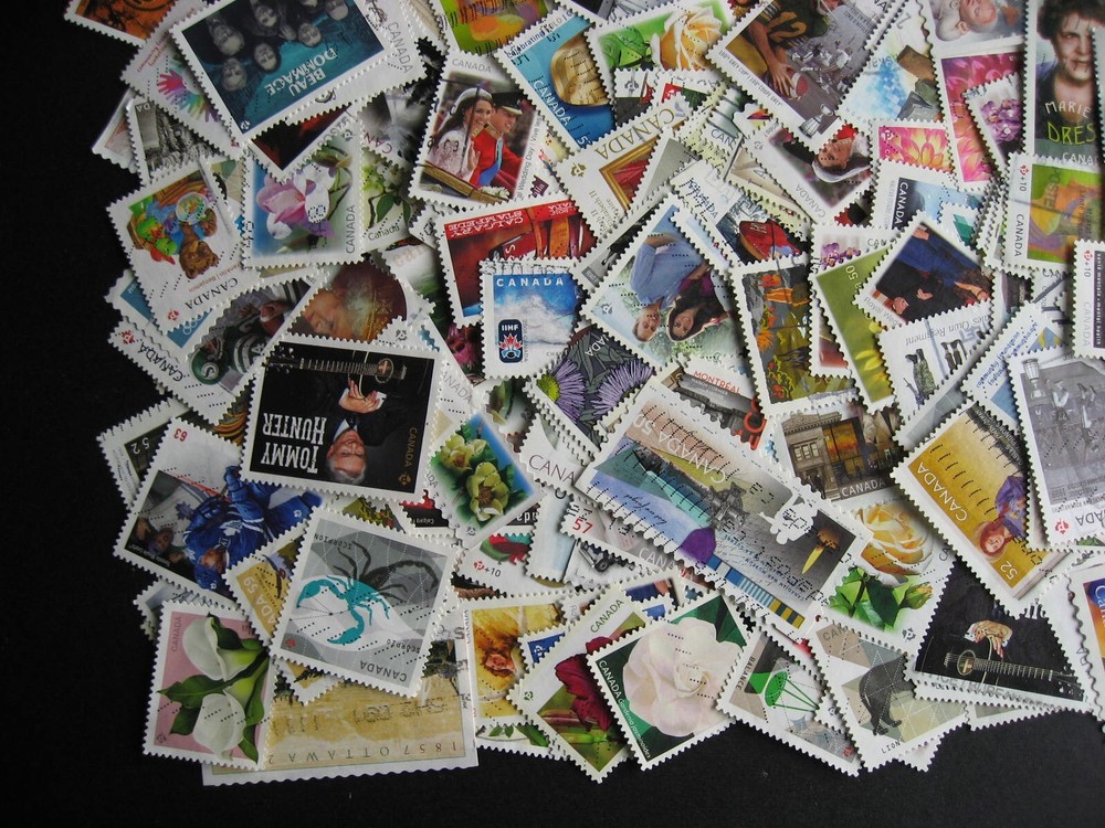Canada U mixture (duplication,mixed cond) 300 primarily commemoratives 2005-2017