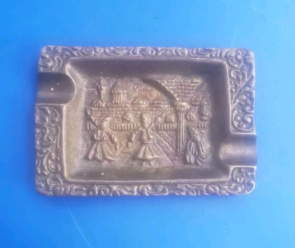 Vintage Gold Tone Bronze Brass Ashtray.